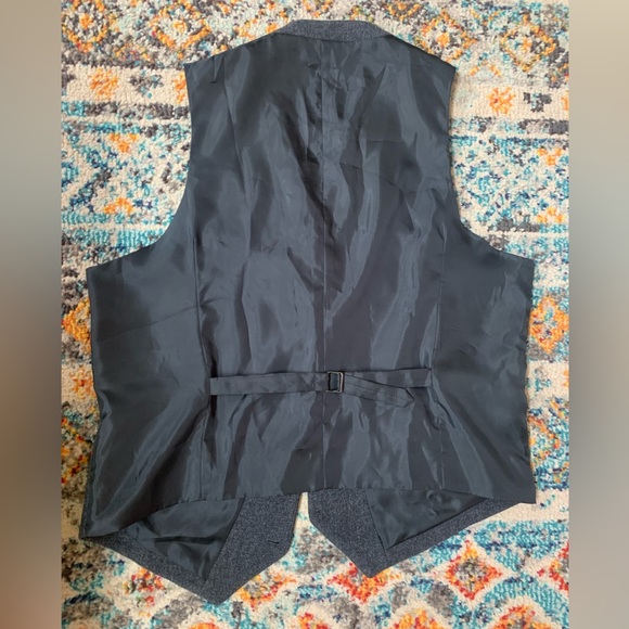 Worn ONCE - ADOS Gray wool front vest Size 46” - Picture 2 of 6
